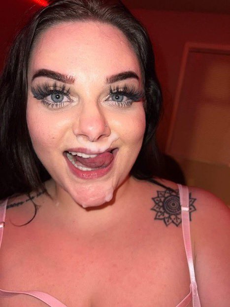 Ichaka_ike335's tweet photo. Get on ur knees😈 #TigardOR #LakeOswegoOR #TualatinOR #SherwoodOR #WilsonvilleOR #GreshamOR #TroutdaleOR #OregonCityOR #MilwaukieOR #HappyValleyOR #ClackamasOR #WestLinnOR #CamasWA #vancouverwa #pdxmeetups #pdxfreaks #OregonNSFW #sellingcontent #nsfwtwtًً #meetups https://t.co/Lhe5cGVCHV