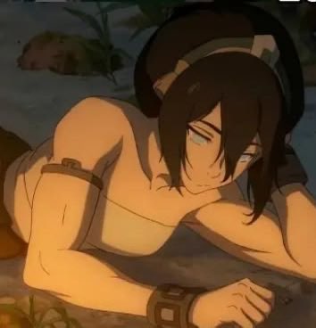 faralong_o's tweet photo. She’s def bi that’s for sure https://t.co/zp1F55xwDL