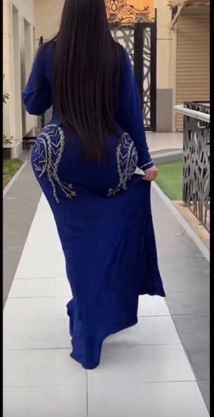 W5khk's tweet photo. الشاطيب عندك تلاطم ببعض وترج يمين ويسار ولا يريح راسك الى اذا شميت كلسون عجوزك المروح اخر الليل وقمت تفرك به شاربك يالبدوي https://t.co/aIPkAqjiAf