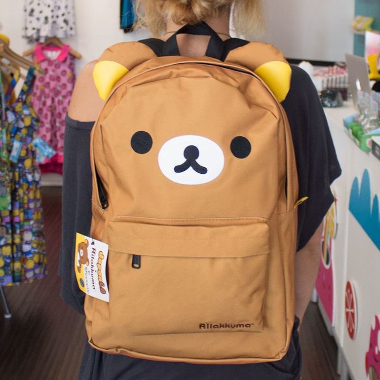 flyeoonh's tweet photo. ayuda que mochila me compro díganme https://t.co/3SEkxJ6f1W