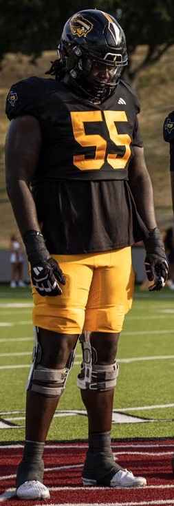 JuCoFootballACE's tweet photo. Ruben Smith @ThunderSmith76 @ Tyler JuCo @TJCFOOTBALL picks up @USFFootball Offer https://t.co/hj9xVrUrNl
