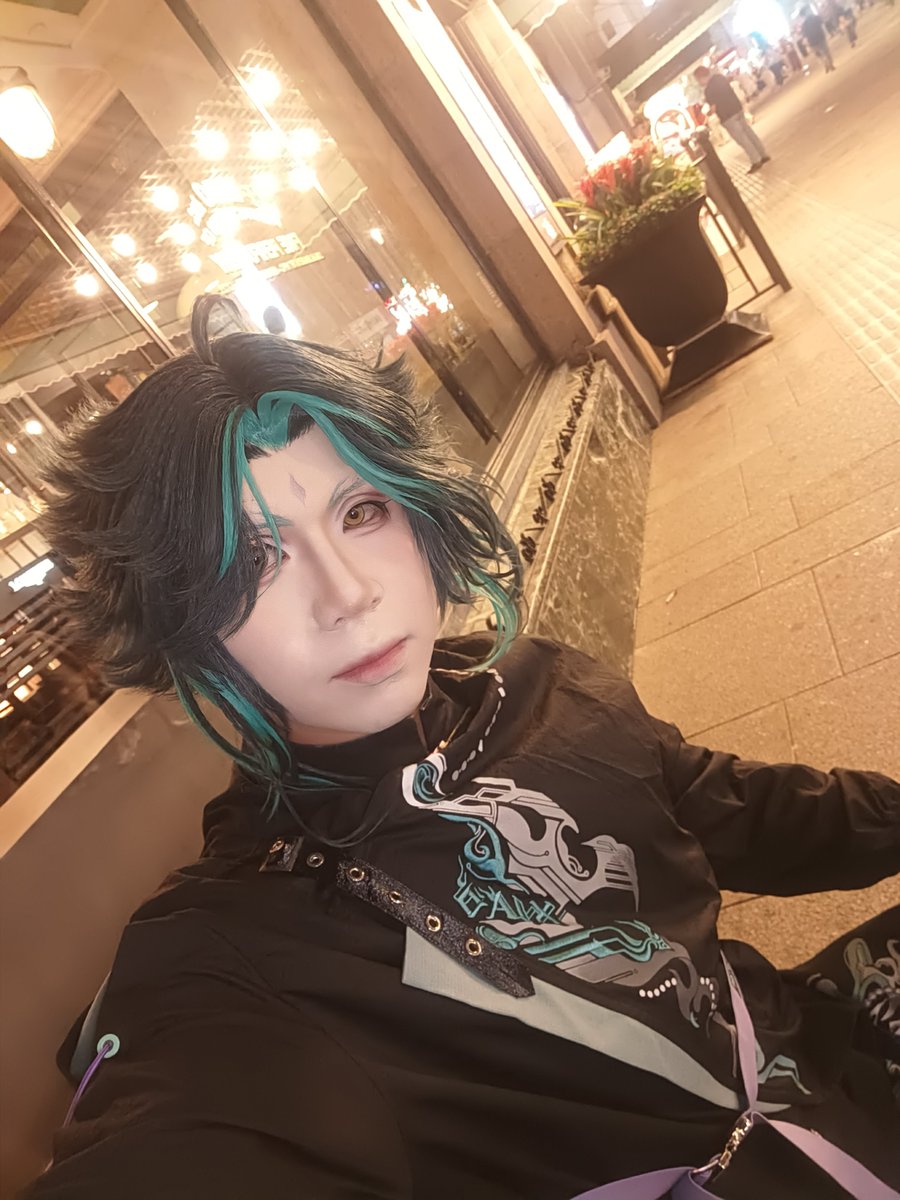 Sabrina79644978's tweet photo. 我也不知道我那天晚上在外滩都在干嘛😂😂😂 https://t.co/5YDDTIXzo3