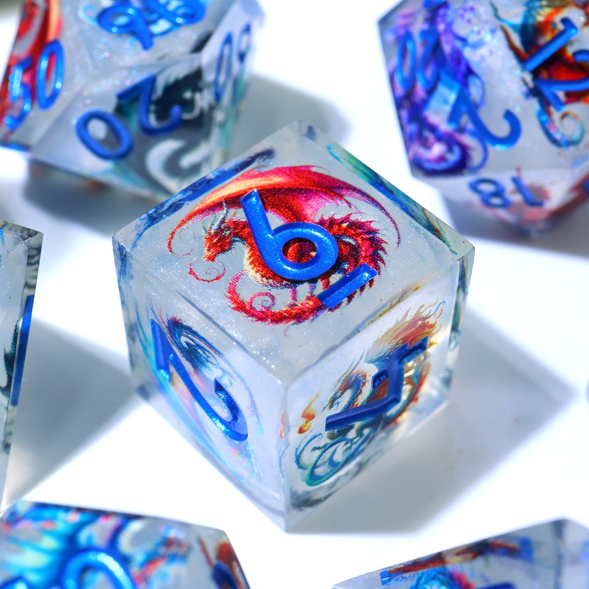 ManyM92950's tweet photo. 🐉🔷❄️

#dnd #dice #dnddice #handmadedice #ttrpg #tabletopgames #dungeonsanddragons #sharpedgedice https://t.co/ozdhhyIx8X