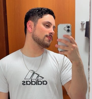 ypaim11's tweet photo. #NovaFotoDePerfil https://t.co/omPvdPJ1Pq