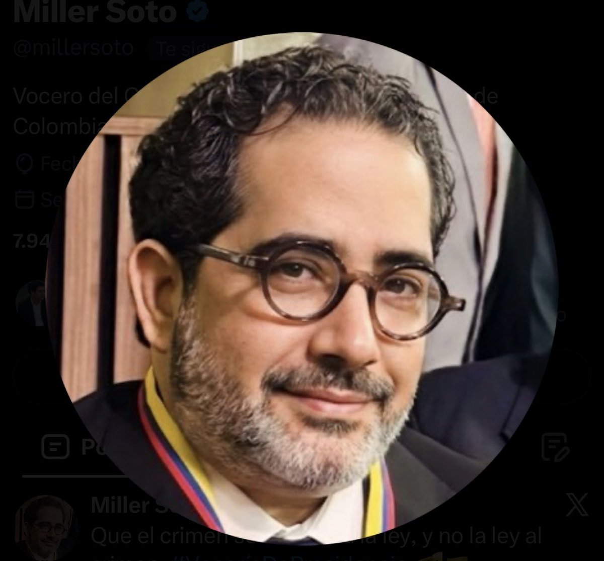 VaneDeCol's tweet photo. El vocero de la presidencia  es el señor @millersoto.

Nadie más, hasta donde yo recuerde. https://t.co/vYu2QSUUlT
