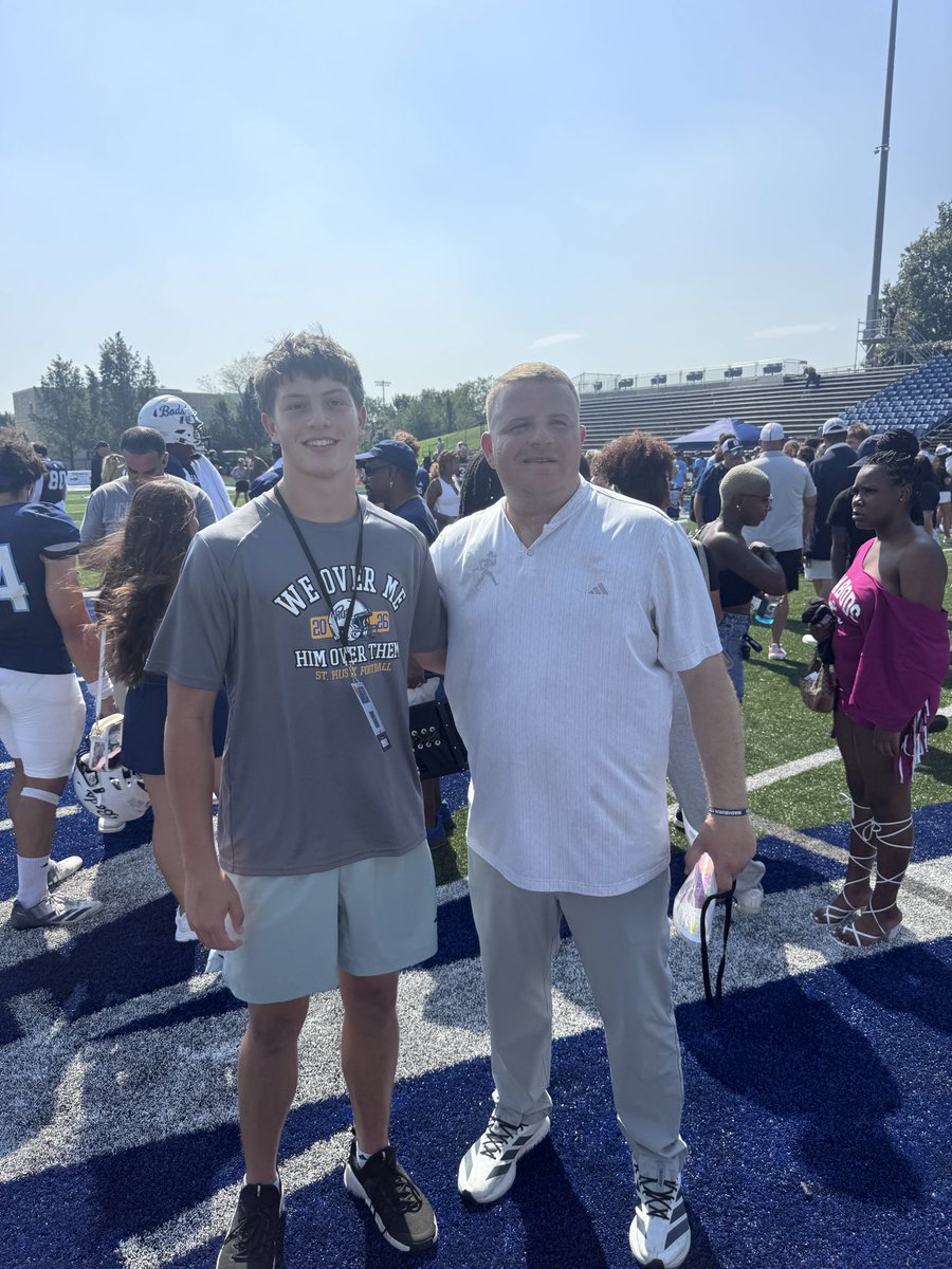 CamPhillips66's tweet photo. Had a great visit at @IchabodFTBL this weekend. Thank you @Zach_Watkins @CoachSharpWU @CoachKoch_WU. I really enjoyed watching what you guys are building down at Washburn. Great win this weekend! @Coach_Simone73 
@CoachDorian3 
@JPRockMO 
@CoachGriff_IFF 
@VerbalCommit_KC 
@810varsity 
@MaxPreps 
@SWiltfong_ 
@GregSmithRivals
@AllenTrieu