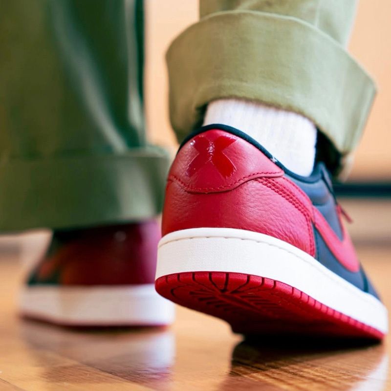 JustFreshKicks's tweet photo. Air Jordan 1 Low OG ‘Banned’ on sale for $95 + FREE shipping 🌹

https://t.co/DLjaqdFkDg

*Use code FNL10 in cart* https://t.co/KZY8uogU5L