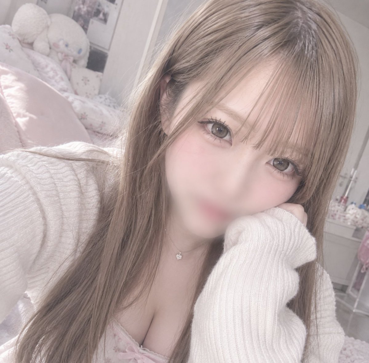 yuuuuua52's tweet photo. 改めまして！！
自己紹介〜

ゆあ｜22歳🎀
大学生してます☺️
カフェと甘いものが好きです☕️🍰
優しい人と仲良くなれたら嬉しいな♡ https://t.co/rm4qzP53vx