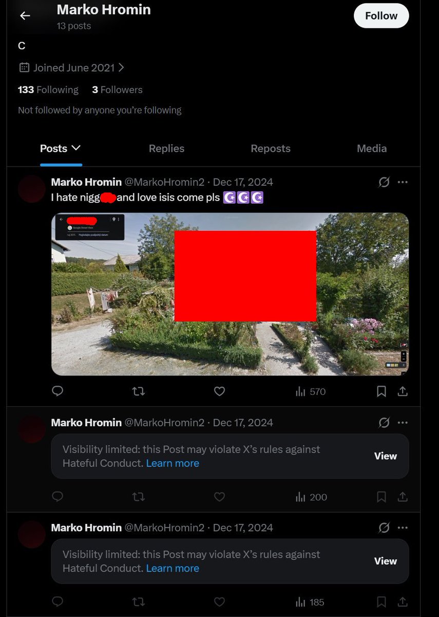 SimplyBurning's tweet photo. Hmm interesting summary. Why the lies though?

Isn't one of your senior mods responsible for doxxing at least 3 people WITHIN a single day?

Is he okay to stay in the team??
Not to mention his EXTREME racism.

What else are you hiding mcmanhunt network? #mcmhanhunt #exposed https://t.co/LyFQSSp8R9