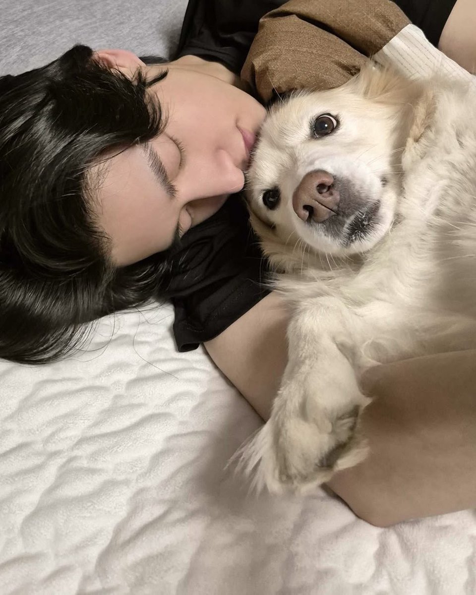 fixonikeu's tweet photo. my favourite duo 🦮♡ https://t.co/pTUBGDXWp0