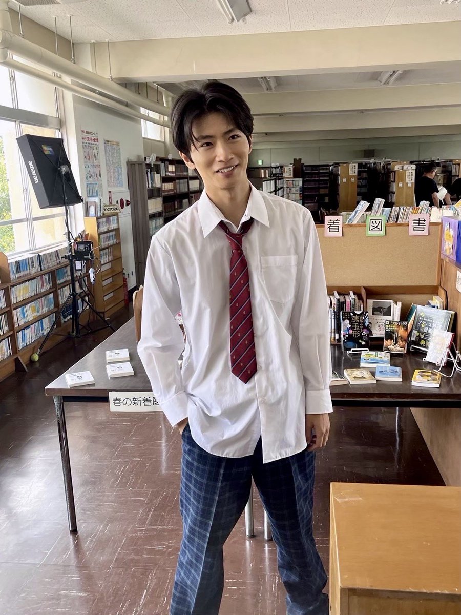 KimuraKaiki's tweet photo. 陽キャ集団にいる芹沢は、
　　俺の前だと様子がおかしい

第7話、ありがとうございました‼️
沢山感想お待ちしてます☆
https://t.co/PVy0C8dIJ5

来週もお楽しみに🌊
#陽キャ集団 https://t.co/kP5Xq4x1rL