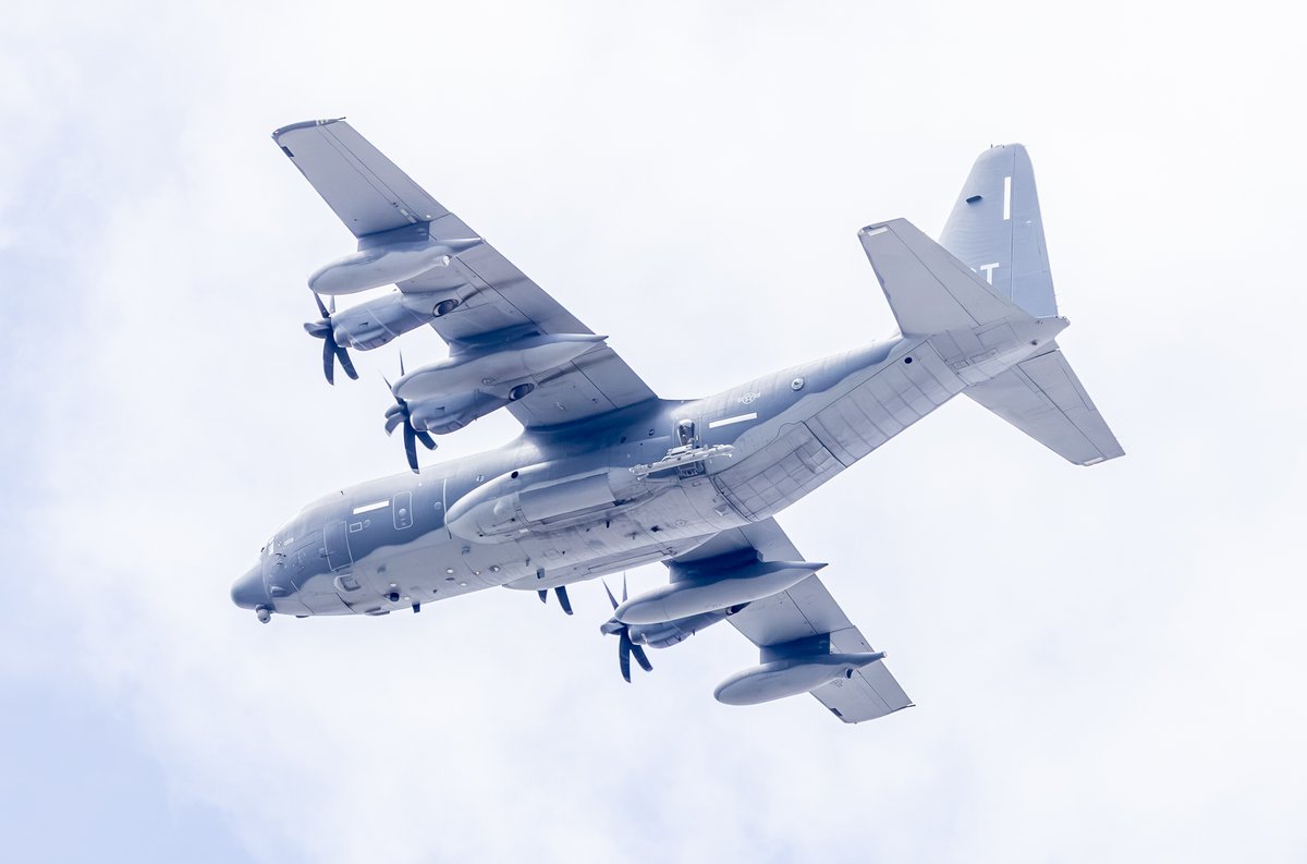 ShorealoneFilms's tweet photo. USAF HC-130 W/ the angriest of kittens  door mod during a #GrayFlag2026 mission outta Mugu 09-21-26 https://t.co/n5zmctdw5G