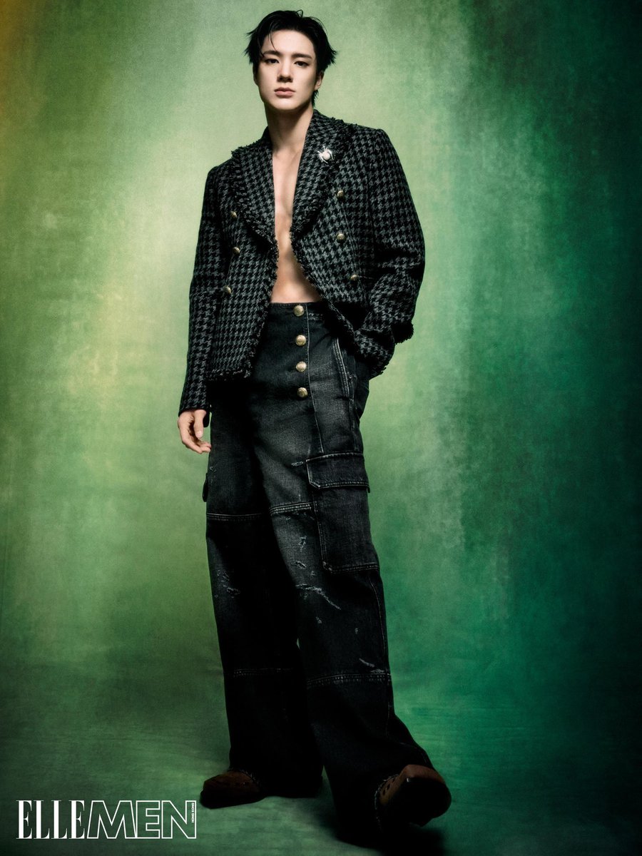 JenoLab_TH's tweet photo. วันนี้ JenoLab มาชวนทุกคนเลือก ลุคที่ชอบที่สุด ของคุณเจโน่ จาก Dior บน ELLE MEN HK กันค่ะ ชอบคุณเจโน่ลุคไหนกันบ้างน้า🐶🩵

ขอคนละ 1 รีทวิต + 1 เมนชัน ก่อนเริ่มงานกันค่า

JENO ON ELLE MEN HK
#ELLEMENHKxJENO
#Dior #DiorWinter26 https://t.co/HcuBvYgQxM