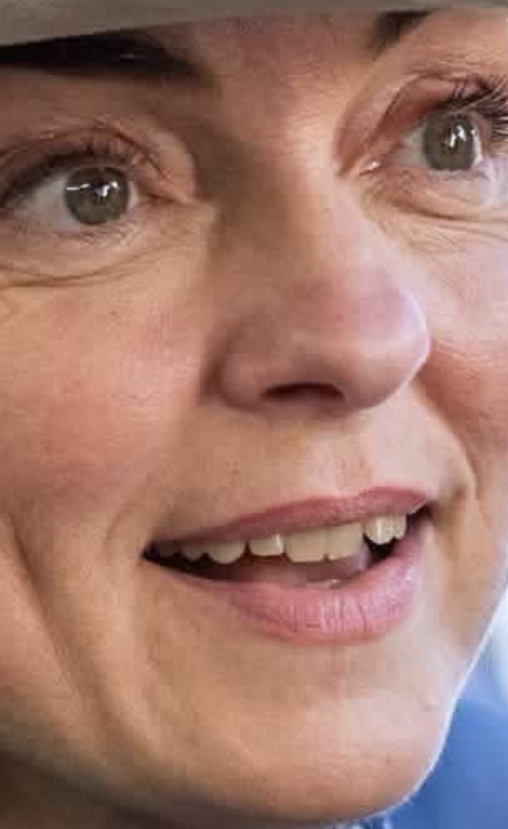 LarochelleEric2's tweet photo. Fléchettes même dentier https://t.co/itxPReqKNn
