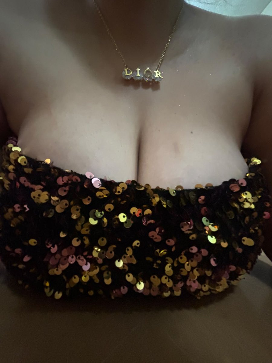 lunapnry's tweet photo. Una pequeña probadita para empezar ...👀😘
Si te da curiosidad saber qué viene, sígueme.
Todavía no has visto lo mejor 😏
#latina 
#flowme 
#contenidoexclusivo https://t.co/6utv6mKksX