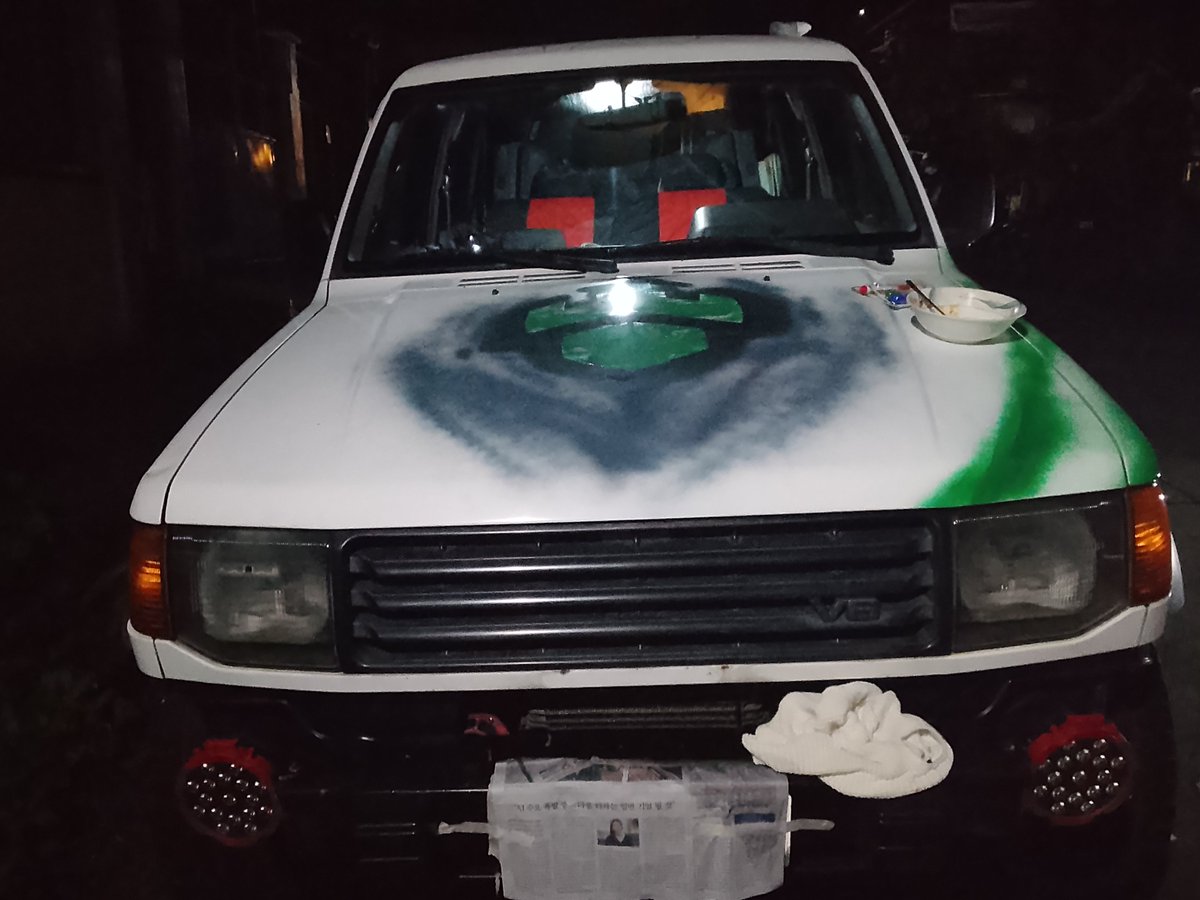 LakatanArts's tweet photo. @stevewilldoit @gamdom means I only had 3days left to know which faith I'm into? As my mom &amp; wife is already mad at me by painting our family car permanently, I said to them I'm gonna win it as I maximized the effort &amp; creativity as Steve said it matters    

If they heard badnews I'm done. #gamdom100k https://t.co/3InxxEdQIM