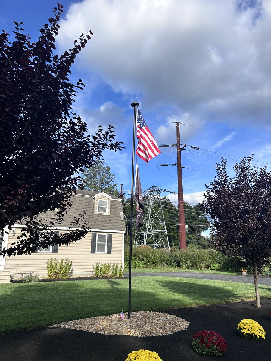 realclyons's tweet photo. Out chasing votes until dusk 🌖 including one voter who lives a quarter mile trek into the power lines!

Got to see several flags I’ve given out this summer 🇺🇸

And everyone loved the Patriots schedule with the election reminders!

NH ➡️🔴 https://t.co/g5hjx1uiJZ