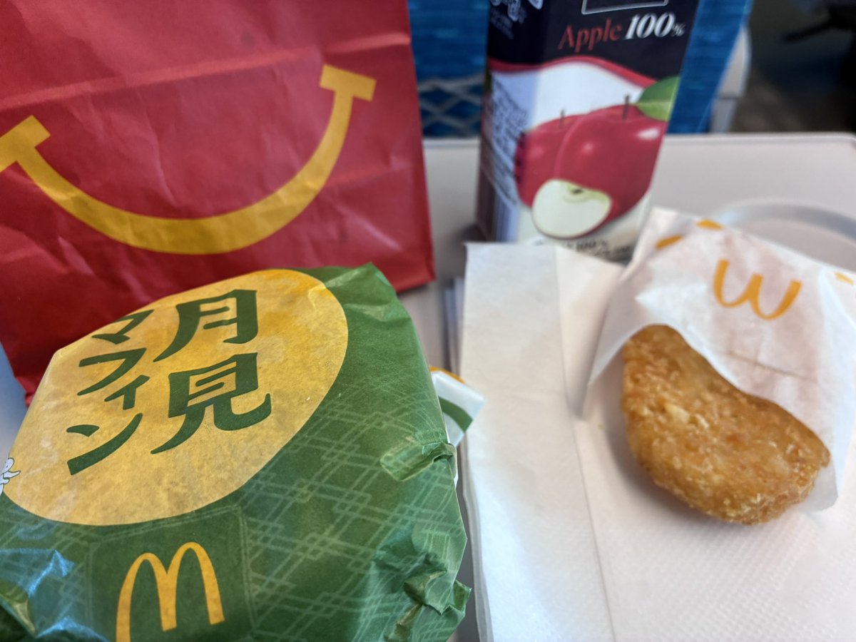 arkesm's tweet photo. 朝ごはーん https://t.co/tXHGMVj6je