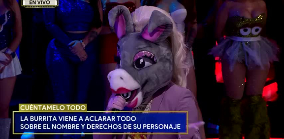 multimediostv's tweet photo. 'Momo' tiene problemas legales por usar a 'La Burrita'  #EsShow 

https://t.co/guDauzUw32 https://t.co/IARIgbwb87