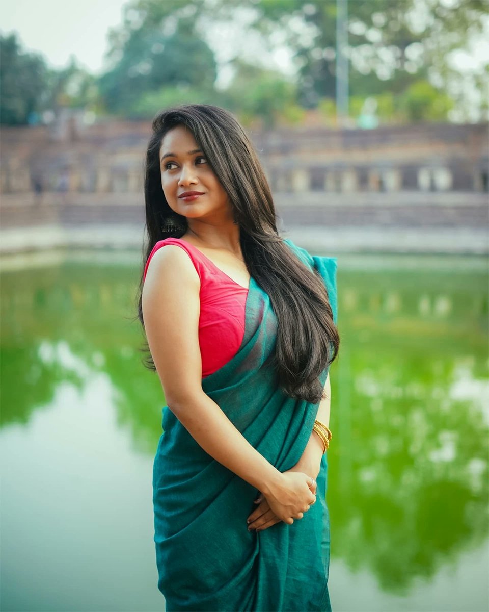 ellieclark74ode's tweet photo. Their delicate charm 👀🧿

Featured: @gunjanrout__10

Follow for more
@lost_boy_chiku
@tasveer_loge
@dil_tak_pahunchegi https://t.co/KZ5lqWuIXQ