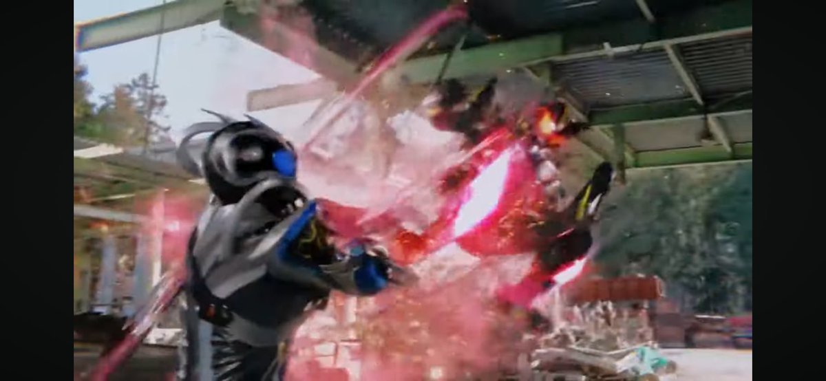 TheKennyEstes's tweet photo. The introduction of 1 of the cat Riders: #KamenRider Rid, &amp; it was a great first showing.

I love the whiskers on the helmet &amp; I especially love his Rider Kick, w/ it uses of paw prints. Some fun Rider Kicks in #KamenRiderMyTh

Wonders what gonna happen next episode.

#tokusatsu https://t.co/eDfKr9jOAH