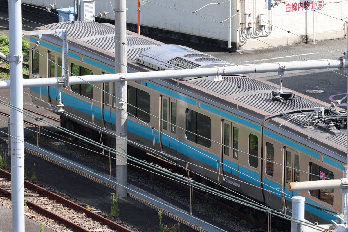 makodeha's tweet photo. 2026.9.22
E233系 サイ101編成
TK入場中（転用改造）
2-3-7-8-9-4-5-6号車が大崎支線脇の山6番線に留置中です。
（留置開始日：2026.9.18） https://t.co/PenbGzjuhJ