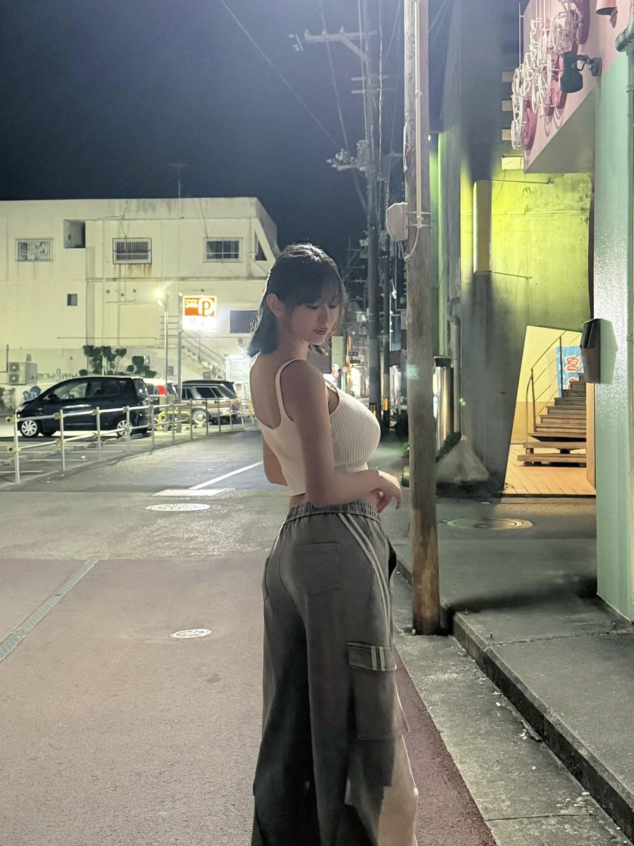 el_mundo_mar's tweet photo. 1st写真集『ひとしずく』購入まだの方は是非♡♡デジタル版もあるよっ https://t.co/E615Yiz4f6 https://t.co/z3ovsvmoA4