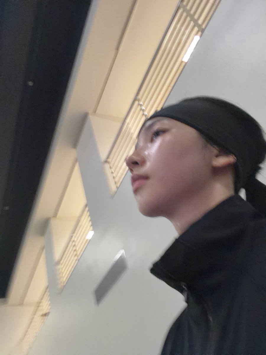 piggyjm_'s tweet photo. 오운완셀카가너무좋음…..😳 https://t.co/HU9ReA57Rk