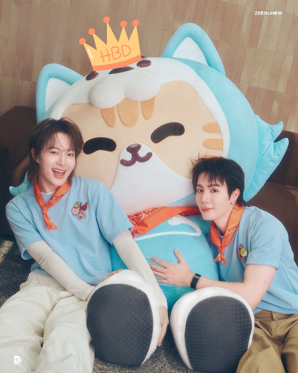 AfternoonZeeNew's tweet photo. สวัสดีค้าบอุนย่ายปาที่ผ่านไปผ่านมาทุกคน ! ขอแนะนำตัวก่อนนะค้าบ ✨

🥚 :  "น้องซน" AKA "ไข่เจ๋ง"
🎂 : 22.09.2025 วันนี้อายุครบ 1 ครบแย้ววว ! 

🐺 ปาปี๊ : ซีพฤกษ์
😽 ดาดี๊ : นุนิว

🌟 ฉายา "ไข่เจ๋งเด็กวัด" มาจากเพราะว่าปาปี๊และดาดี๊ของเจ๋งค่อนข้างงานเยอะ เลยต้องพาเจ๋งไปฝากไว้ที่วัด ไปฝากให้หลวงตาช่วยเลี้ยงค้าบ 

ฝากเนื้อฝากตัวกับย่ายปาด้วยนะค้าบ มาช่วยกันเลี้ยงหลานคนนี้ให้เติบโตไปด้วยกันนะ ! 🥰

HBD BABY NONGZON 
#ไข่เจ๋งเด็กวัด1ขวบ 

@zee_pruk @CwrNew
꒰ #ZeeNuNew #ซนซน ꒱

@NongZon_Domundi
꒰ #BabyNongZon #ไข่เจ๋งซน ꒱