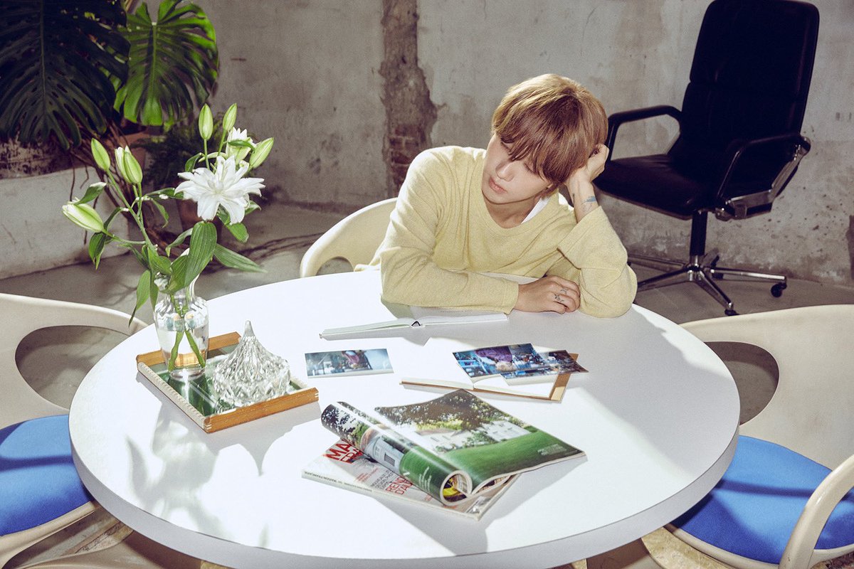 YESUNG_smtown's tweet photo. 슈퍼주니어 예성, 신보 작사·작곡 참여! 다재다능 면모 선사
‘10월 6일 발매’ 10주년 앨범 속 ‘힐링’ 노래들 기대감 ↑
감미로운 발라드 ‘숲’, 재즈 바이브 ‘Lonely Night’, 감성 에너제틱 ‘여전히 영원히’

https://t.co/t2Tz9e1W1X

#예성 #YESUNG
#슈퍼주니어 #SUPERJUNIOR
#WhereWeAre https://t.co/KbL7yyKxP2