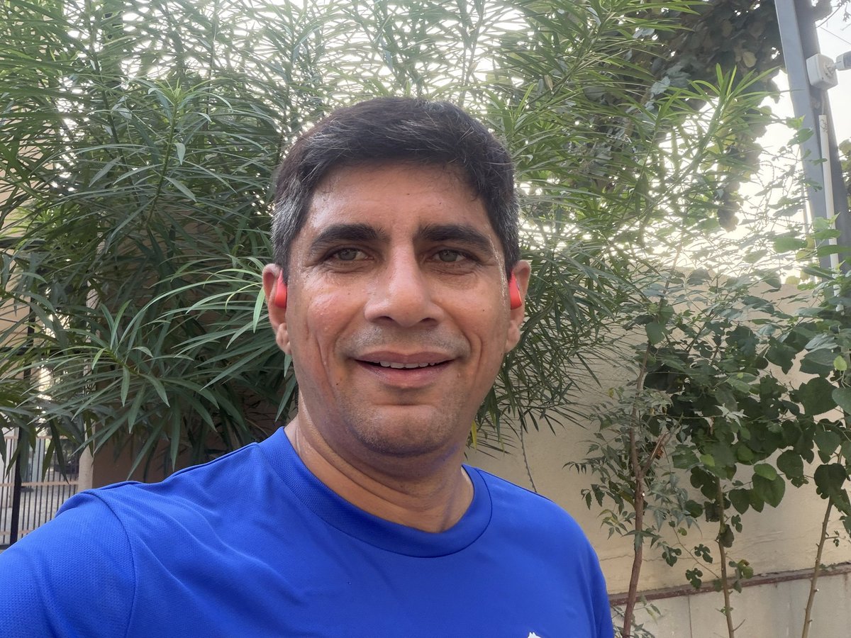 PatankarRishi's tweet photo. 7 KM Stadium 🏟️ Run 🏃🏽♂️
Fresh air, endless views, and the perfect start to the day.
Run. Breathe. Repeat. ✨
#7kmrun #MorningRun #RunForLife #Running #Fitness #Endurance #StayActive #running #run #sports #fitness https://t.co/zrg5bbb5SA
