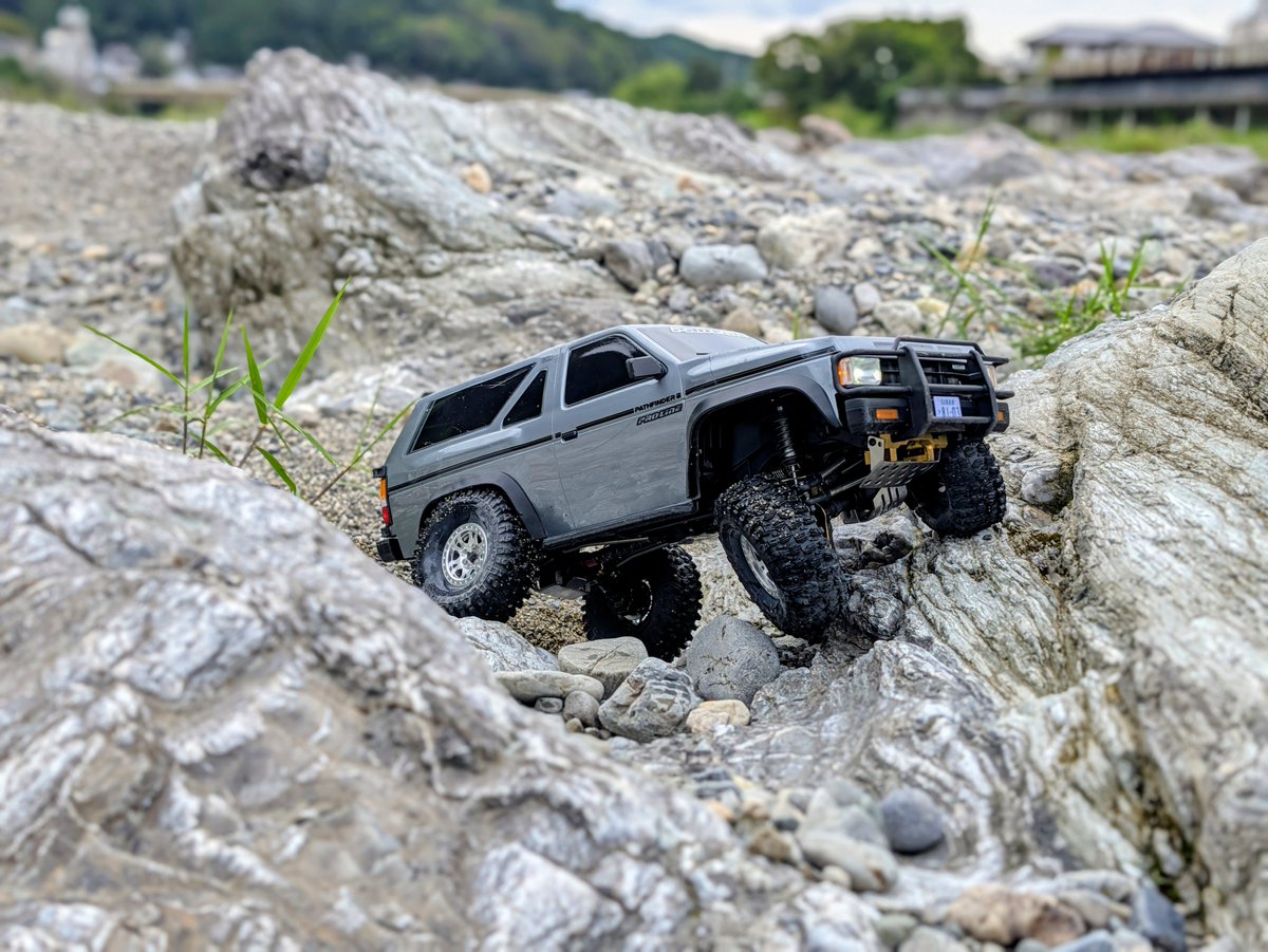 takezow8103's tweet photo. 吉野川、スケールクローリングするには最高だったなぁ
安定のTRX4 https://t.co/aExthRsptE