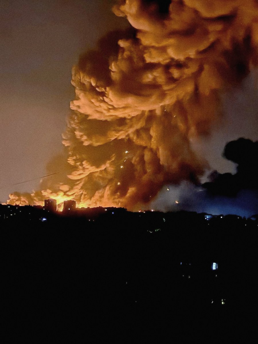 bloombergbell's tweet photo. ‼️BREAKING || RUSSIA HAMMERS UKRAINE'S INDUSTRIAL BELT WITH MISSILES AND DRONES

Dnipro -- Russia struck industrial enterprises in Dnipro, Kryvyi Rih and Pavlohrad overnight, igniting fires across three cities as a combined missile and drone attack swept through the Dnipropetrovsk region. Regional authorities confirmed simultaneous strikes on industrial premises.

In Dnipro, successive explosions punctuated the night. Local reporting counted more than twenty blasts, while a major fire sent a column of black smoke above the city, visible across much of the right bank. The attack began with drones before missiles joined the assault.

Further strikes reportedly targeted Kremenchuk in Poltava Oblast and the Odesa region.

AMK Mapping's tally puts the main missile salvo at approximately 28 weapons within roughly an hour: eleven Oniks-M supersonic cruise missiles, six Zircon hypersonic missiles, five Kalibr cruise missiles, four KN-23 ballistic missiles and two Iskander-M ballistic missiles.

Reports list another eight S8000 Banderol cruise missiles directed at Kremenchuk separately -- bringing that provisional combined count to approximately 36, alongside conventional and jet-powered attack drones.

The preliminary breakdown places Kryvyi Rih under the heaviest concentration of the main missile salvo: five Kalibrs, two Oniks-Ms, two KN-23s and two Zircons. Early accounts identify the Kryvyi Rih Metallurgical Plant among the sites hit.

In Pavlohrad, reports identify the Chemical Plant as a target and put the missile count at four Zircons and one KN-23. In eastern Dnipro, an unidentified industrial site reportedly came under attack from four Oniks-Ms and one KN-23.

Kremenchuk reportedly faced five Oniks-M's and two Iskander-M's, in addition to the Banderol weapons. Early accounts identify the oil refinery as a target and claim the Iskanders carried cluster warheads. Neither the specific plant identifications nor the warhead claim has independent confirmation.

Local reporting corroborates repeated explosions in Kremenchuk overnight and interruptions to water supplies in some districts.

Dnipropetrovsk authorities reported at least three people injured in Dnipro. The full extent of the damage remains unclear, and the detailed weapon counts may change as further information emerges.