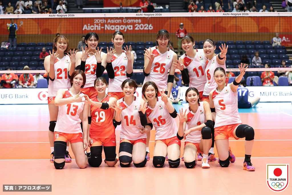 JVA_Volleyball's tweet photo. ／
第20回アジア競技大会（2026/愛知・名古屋）
準決勝で韓国にストレートで勝利し決勝進出！
 ＼

48年ぶりの金メダル獲得を目指して戦う #バレーボール女子日本代表 に、中国との決勝もご声援をお送りください🔥🏐
 
 #つなげ2026 #限界はまだ先にある
 #バレーボール #volleyball
#TEAMJAPAN #ともに一歩踏み出す勇気を