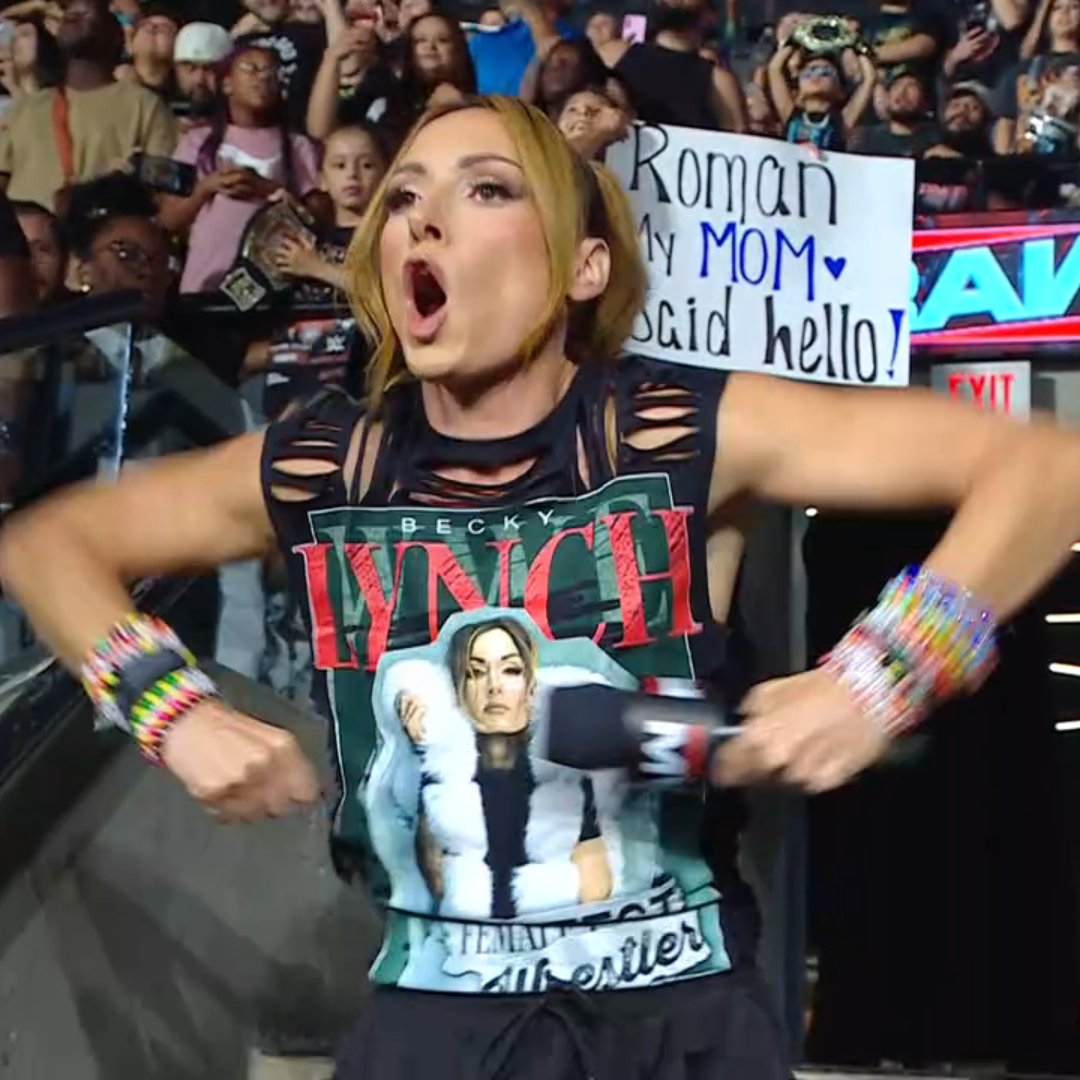 DeadlyAngelo97's tweet photo. Becky 😭🤣🤣

The greatest troll in the business, you've gotta love Becky 🤣

#WWERaw https://t.co/lf0R4bmDEj