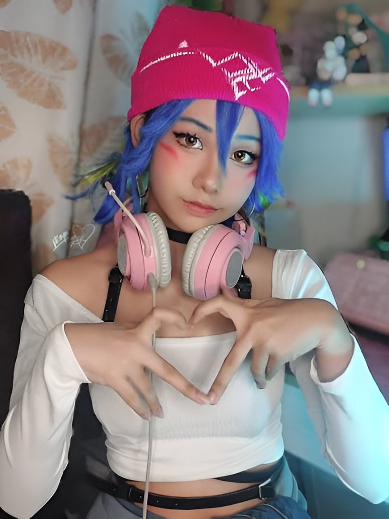 streamersknots's tweet photo. //

Curiosity caged the femboy https://t.co/f1rCFHZudQ