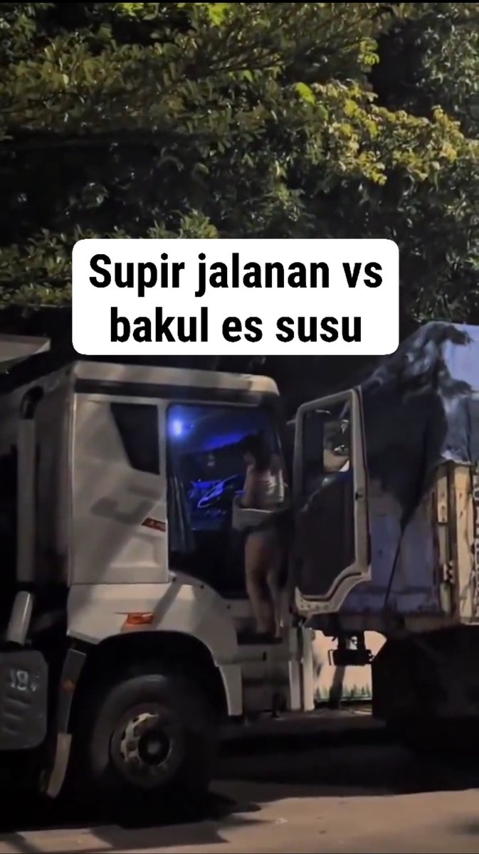 SekarAyuLeav's tweet photo. Supir jalanan vs bakul es susu

https://t.co/ktj07NB3NW

https://t.co/tnVR5R5i6h

https://t.co/19y6noaONf https://t.co/XIJgTpABzw