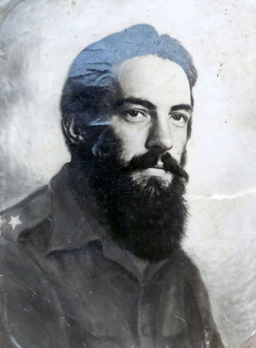 AboDCausaJusta's tweet photo. Del pueblo para el pueblo... Camilo Cienfuegos Gorriarán. 🇨🇺
#CamiloVive
#CamiloCienfuegos
#BloqueoGenocida
#CubaNoEsUnaAmenaza https://t.co/nqjukNthlr