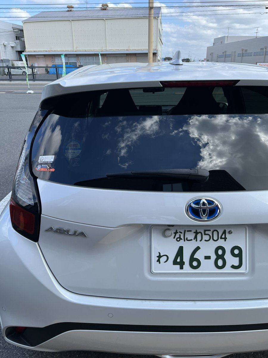 mokeemoncam's tweet photo. 乗りにくすぎて涙出る https://t.co/whu1sMcSFy