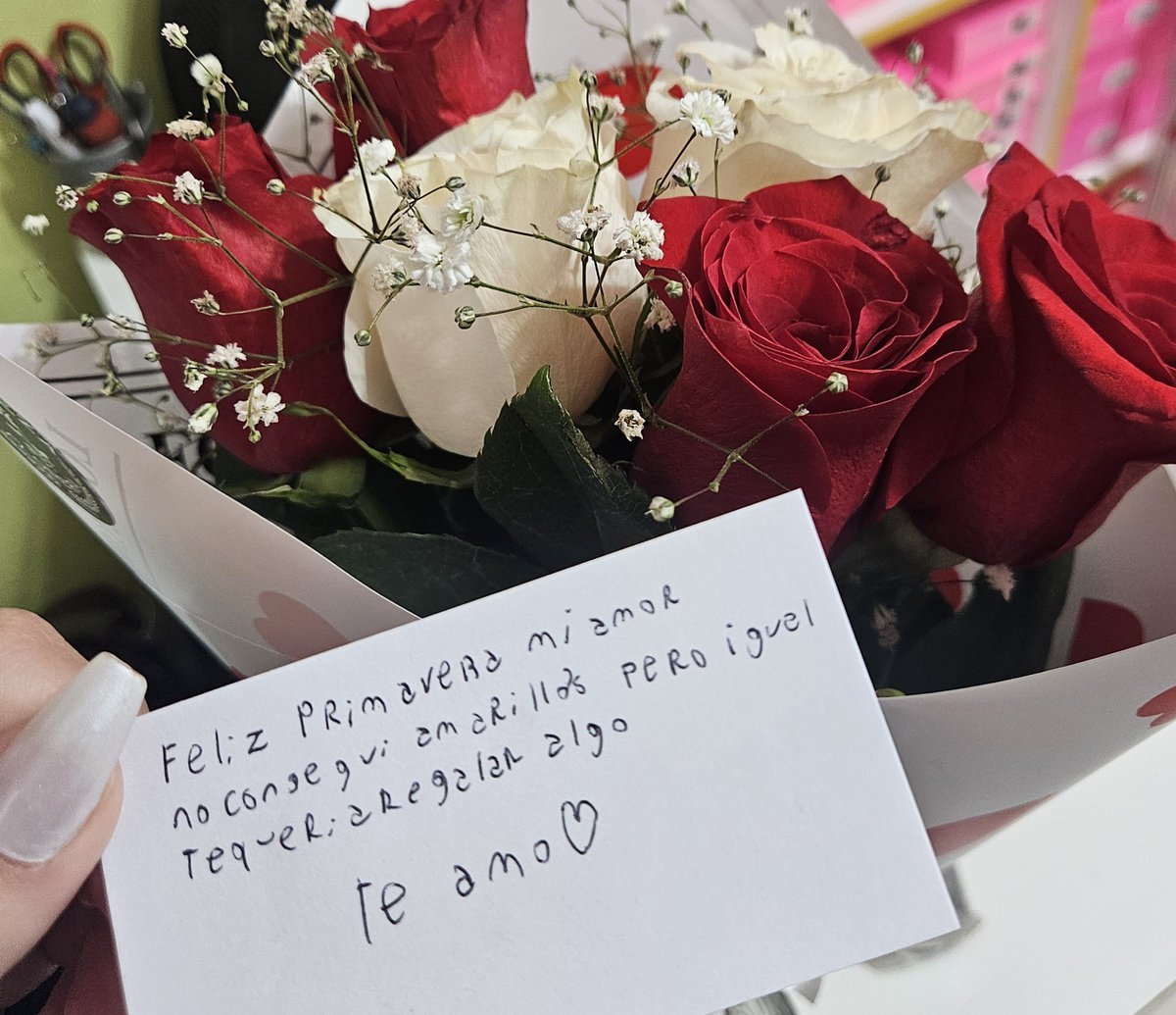 Aliig01's tweet photo. Y  con esa letra de nene me enamoró https://t.co/bjeBCqvinX