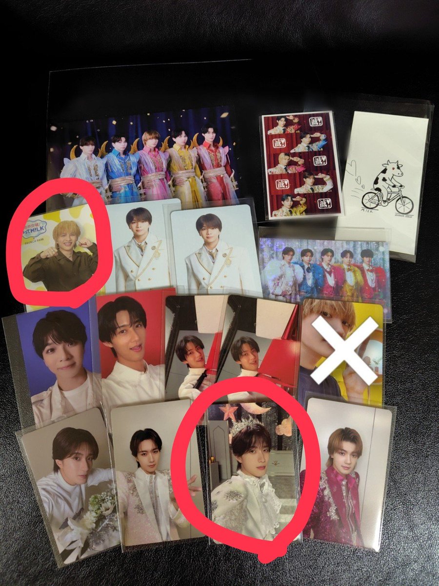 hamiu_'s tweet photo. @yys_k371 お返事ありがとうございます！

主様のポストの写真を拝借いたしまして、佐野クリアポスター、通常盤佐野⇆画像のもの（吉田）での交換可能でしたらフォローよろしくお願いします。
赤丸の山中も求めております。他にお求めの物がございましたら交換希望です。

ご検討よろしくお願いします。 https://t.co/RecafqZv4E