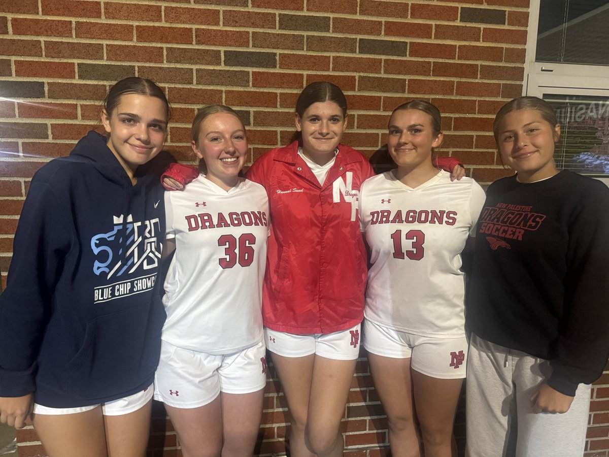 NewPalSoccer's tweet photo. Dragons lose 4-3 to Franklin.  Hannah Sund, Lynley Brown and Sydnee Frank score for the Dragons.  JV wins 2-0. Teagan Knox and Ansley Tucker scored for the Dragons! https://t.co/WsSKV3xoRF