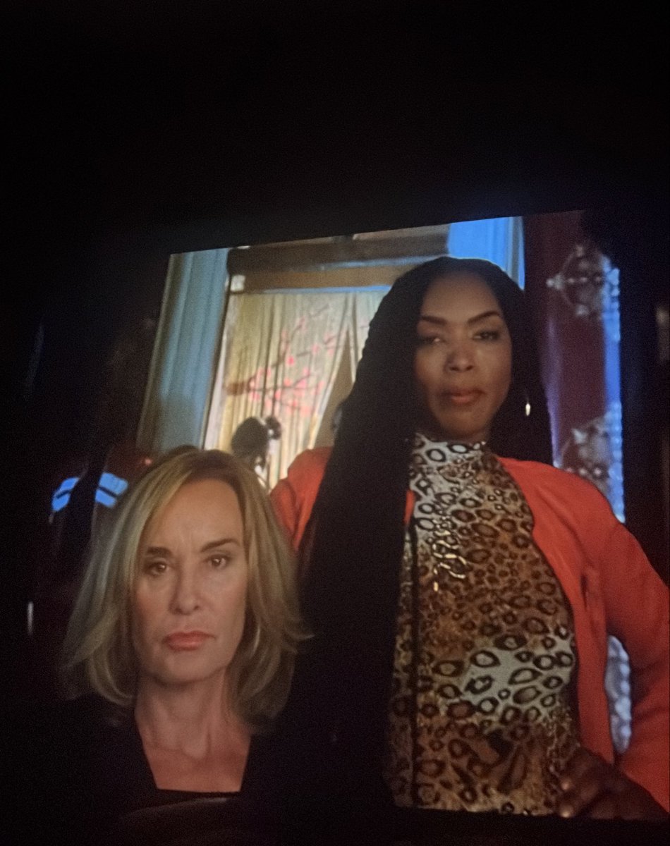 fruity_coven's tweet photo. 🤭🤭🤭 https://t.co/zbwMYJ0Q9m