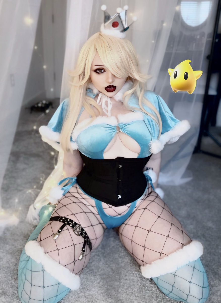 lexalacex's tweet photo. rosalina 🌟 https://t.co/JordGhlNDS