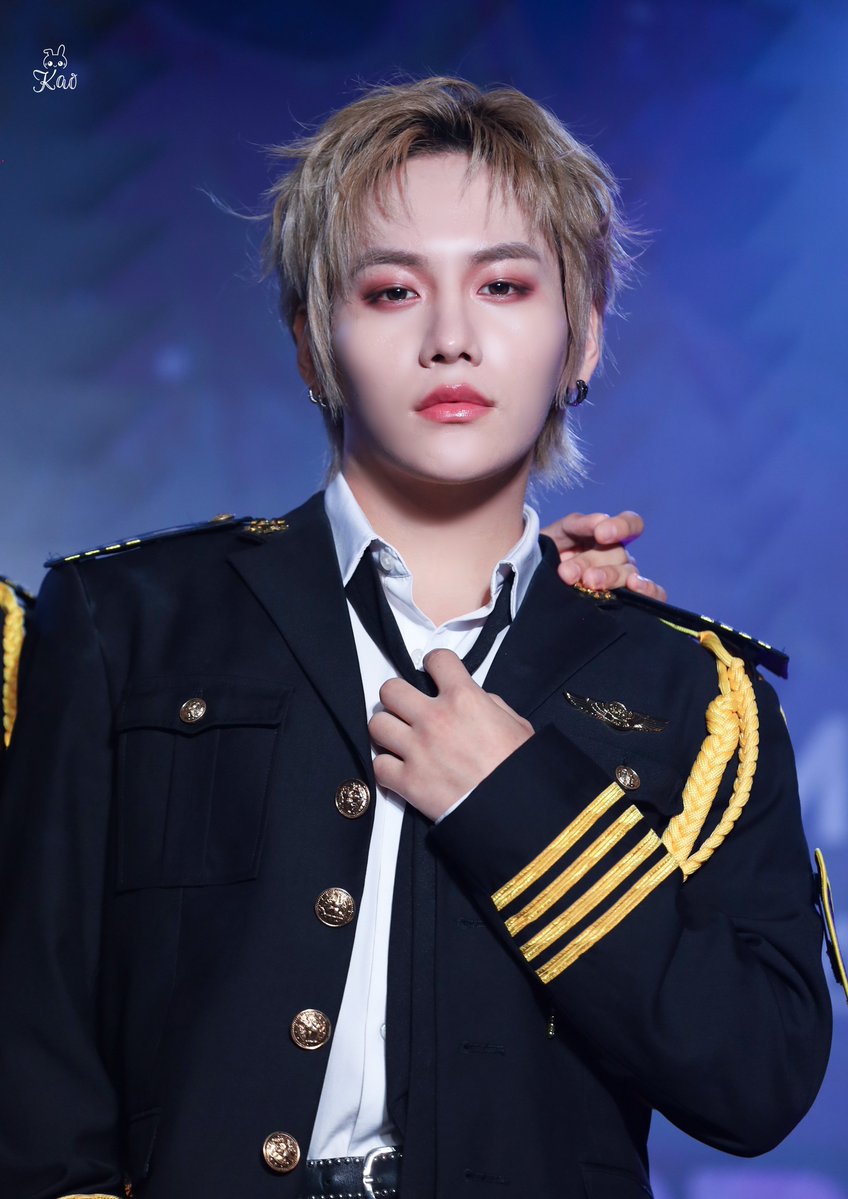 Kao_sleeper's tweet photo. 260809 1部
#WAKER 3rd MINI ALBUM JAPAN RELEASE EVENT
IN ELIXIR: SPELL BOUND
#WAKER #웨이커 #ウェイカー
#세범 #SEBUM #セボム https://t.co/cCEgPuugJg