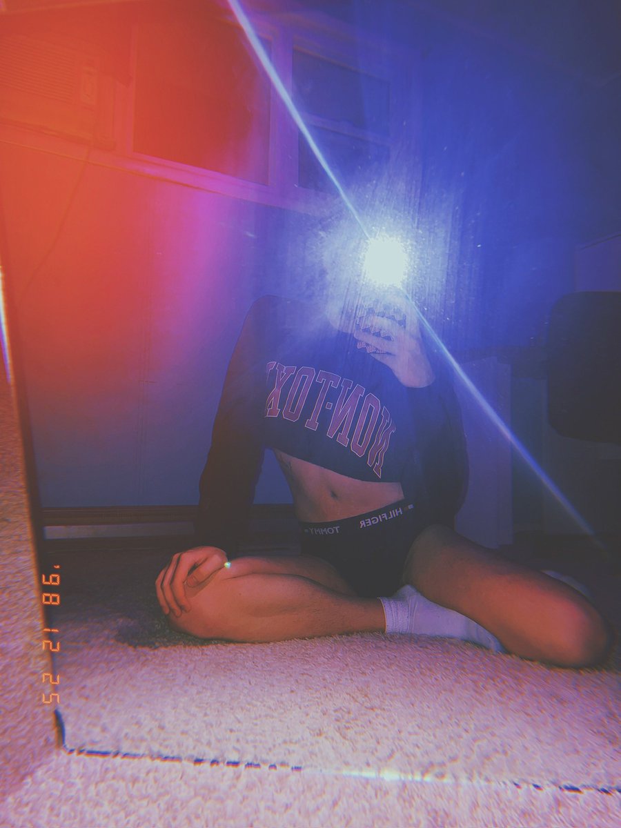KenGyoVT's tweet photo. I’ve been seeing thirst traps on twitter so like here😂 https://t.co/V2PipgWMEO