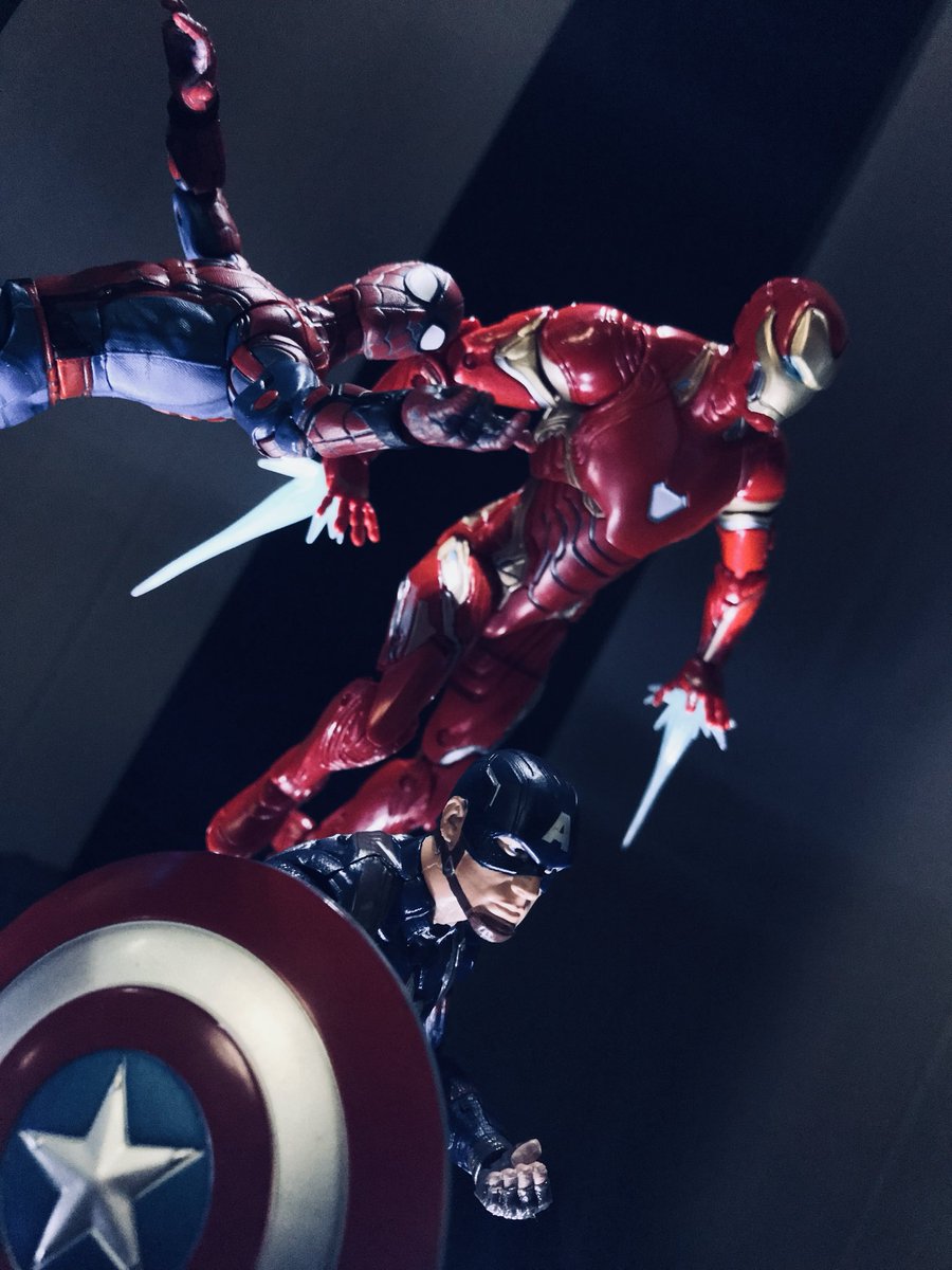 CoreyStrebe's tweet photo. #Actionfigures #Spiderman #Marvel https://t.co/zrMhMnnICt