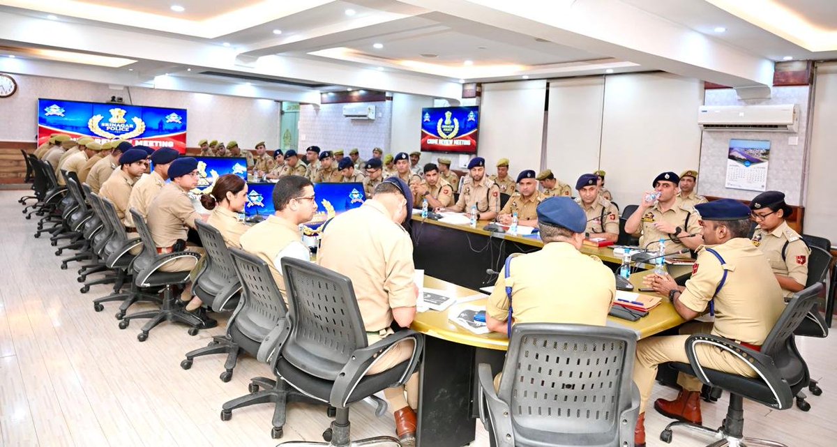 SrinagarPolice's tweet photo. #𝗦𝗦𝗣𝗦𝗿𝗶𝗻𝗮𝗴𝗮𝗿 𝗖𝗵𝗮𝗶𝗿𝘀 𝗖𝗼𝗺𝗽𝗿𝗲𝗵𝗲𝗻𝘀𝗶𝘃𝗲 𝗖𝗿𝗶𝗺𝗲 & 𝗦𝗲𝗰𝘂𝗿𝗶𝘁𝘆 𝗥𝗲𝘃𝗶𝗲𝘄 𝗠𝗲𝗲𝘁𝗶𝗻𝗴.
#SeniorSuperintendentofPolice (SSP), Srinagar, Dr. G.V. Sundeep Chakravarthy (IPS), chaired a high-level *Crime and Security Review Meeting* at the Police Control Room (PCR) Kashmir. 
The meeting aimed to assess the prevailing security scenario, review operational preparedness, and evaluate the disposal of crimes, with a specific focus on cases under the Unlawful Activities (Prevention) Act (UAPA), Narcotic Drugs and Psychotropic Substances (NDPS) Act, and other social offenses. The review meeting was attended by Zonal Superintendents of Police, SP Headquarters, DySP Headquarters, Sub-Divisional Police Officers (SDPOs), Station House Officers (SHOs), and other senior officers of the Srinagar District Police. During the session, the overall crime landscape of Srinagar was reviewed in detail. Threadbare discussions were held to enhance the quality of investigations and prosecution to improve conviction rates across general crime, POCSO, crimes against women etc. SSP Srinagar conducted a meticulous performance audit across all Zones, Sub-Divisions, and Police Stations, laying special emphasis on the swift disposal of pending backlog cases and the robust implementation of the Nyaya Sanhita. Addressing the officers, Dr. G.V. Sundeep Chakravarthy directed intensified action against drug trafficking. He instructed officers to systematically dismantle NDPS hotspots, map forward and backward linkages in all Narcotics and Terror-funding cases, and strictly initiate financial investigations to freeze bank accounts and attach properties derived from illegal crime proceeds. While reviewing the security grid, the SSP evaluated the operational readiness and deployment of personnel across the city. He directed field formations to strengthen counter-insurgency operations, intensify area domination exercises, and increase checkpoint (naka) checking at vulnerable locations and inter-district borders. Stressing that security protocols must remain dynamic and responsive to emerging threats, the SSP concluded the meeting by ordering round-the-clock vigilance and seamless coordination among all field units to safeguard public order and maintain peace and public order across Srinagar. #SrinagarPolice remains committed to safeguarding the peace and security of the Nation.@JmuKmrPolice @KashmirPolice @DrGVSundeep_IPS @Sleet_Shah