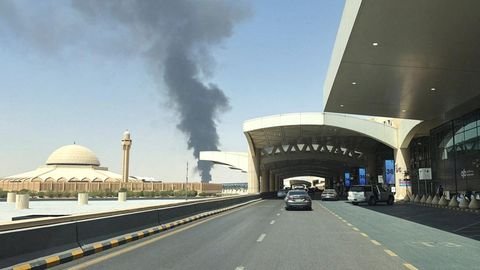 trick_michel's tweet photo. @RashedAlaliwi For two days,Michel has been waiting for a country willing to discuss the issue regarding the fort in Riyadh, but there has been total silence. Michel intends to take firm action concerning the Riyadh matter by deploying troops to Arabia for security purposes. https://t.co/ghxpYh7qts