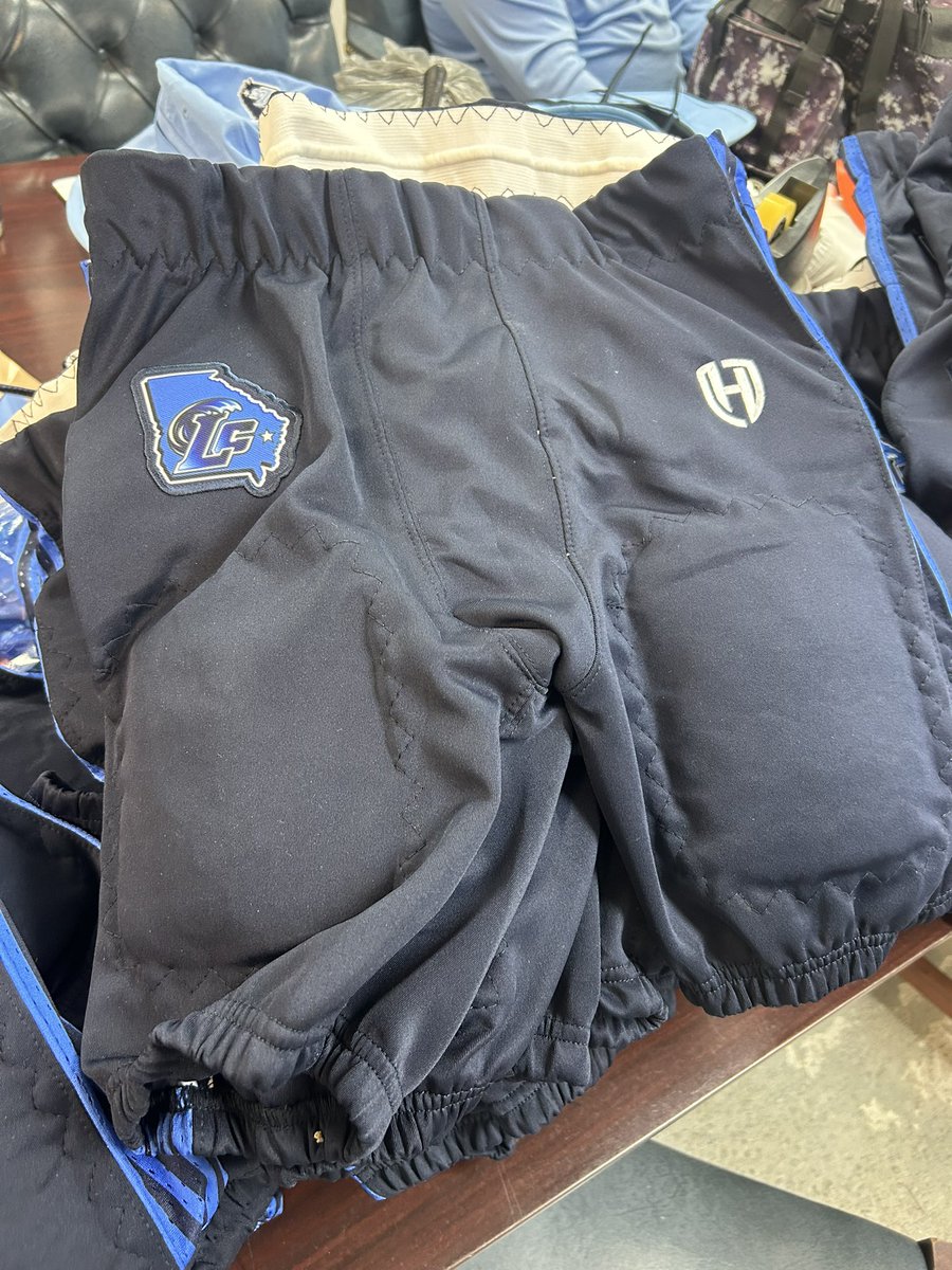 Coach_Pfiester's tweet photo. #Team29 got to wear their new practice pants for the first time today. Kids loved them!! Thank you to the Long County Sportsman’s Club for donating the $$ and thank you to @artink67 for getting them to us! Love giving our #LongCounT kids the best stuff we can! #ERWE https://t.co/dYiSmZ8InE